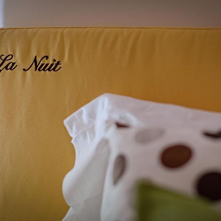 Bed and Breakfast La Nuit Bari Pokoj fotografie